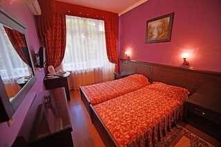 Гостевой дом Катран Лазаревское Двухместный номер с 1 кроватью или 2 отдельными кроватями-9